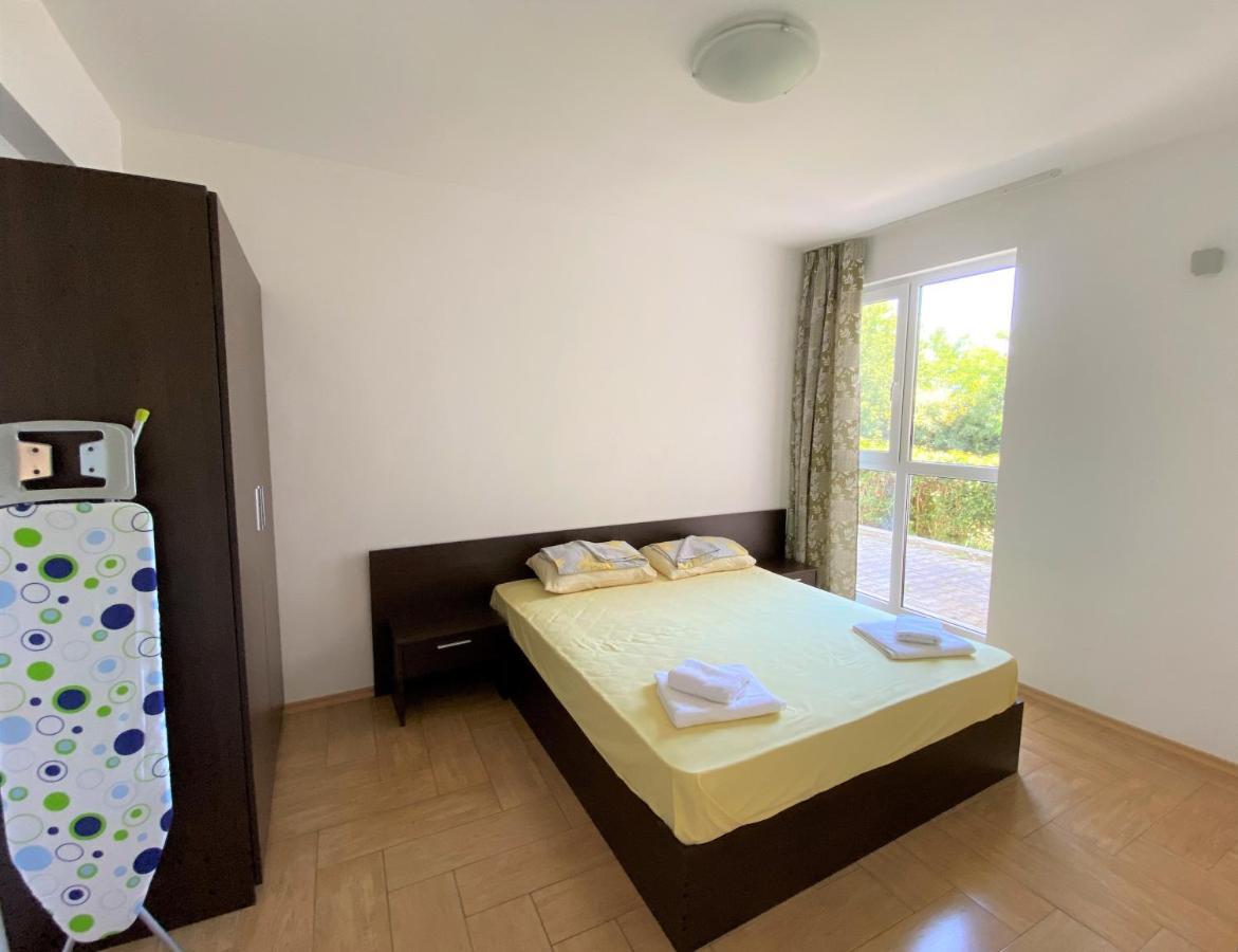 Panorama Kabakum Apartments - Free Parking Golden Sands Exterior photo