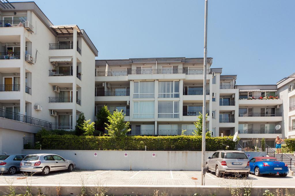 Panorama Kabakum Apartments - Free Parking Golden Sands Exterior photo